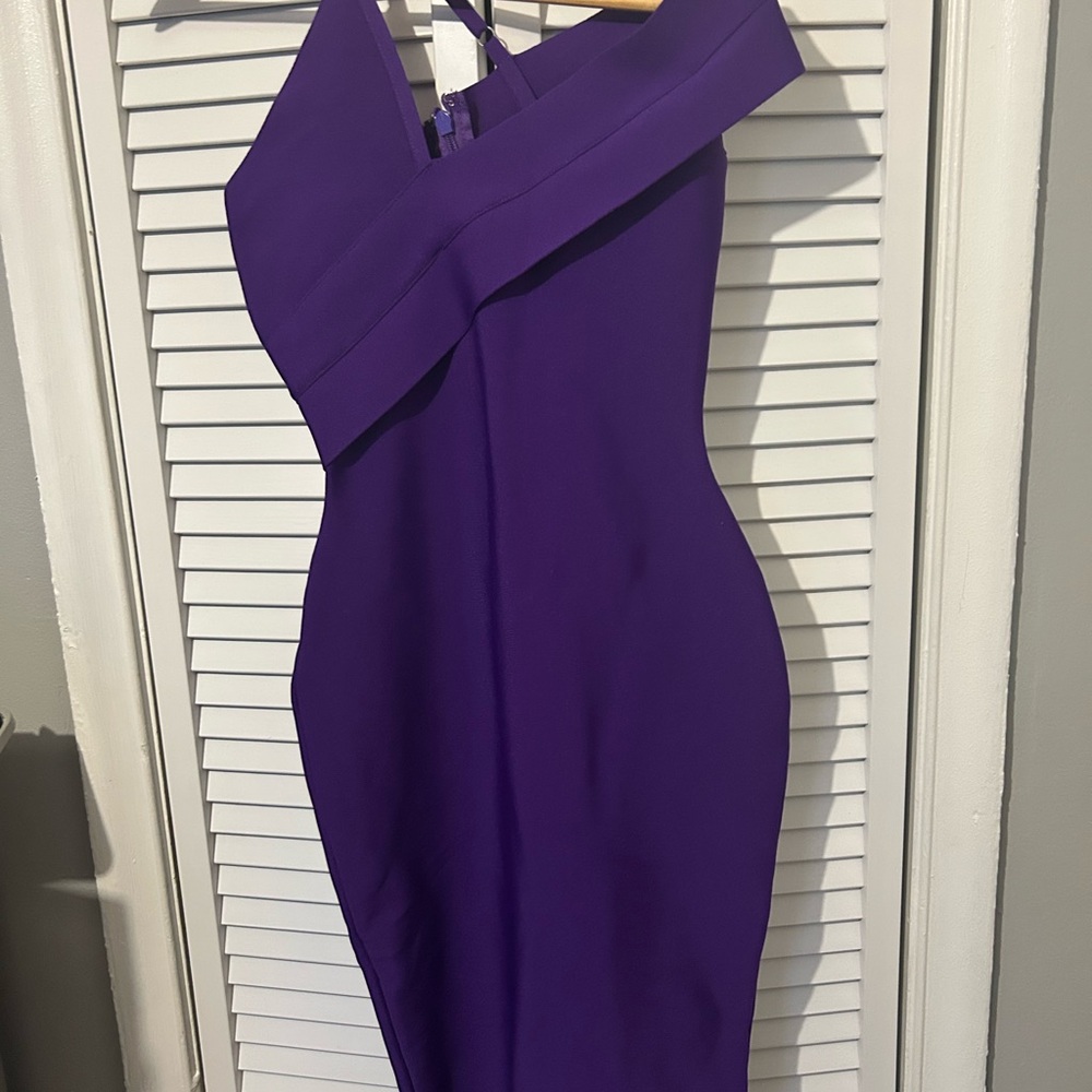 Elegant Purple One-Shoulder Dress